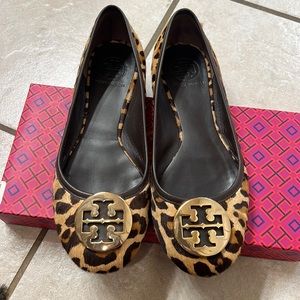 Tory Burch, Reva, ballet, leopard pony print, size 8
